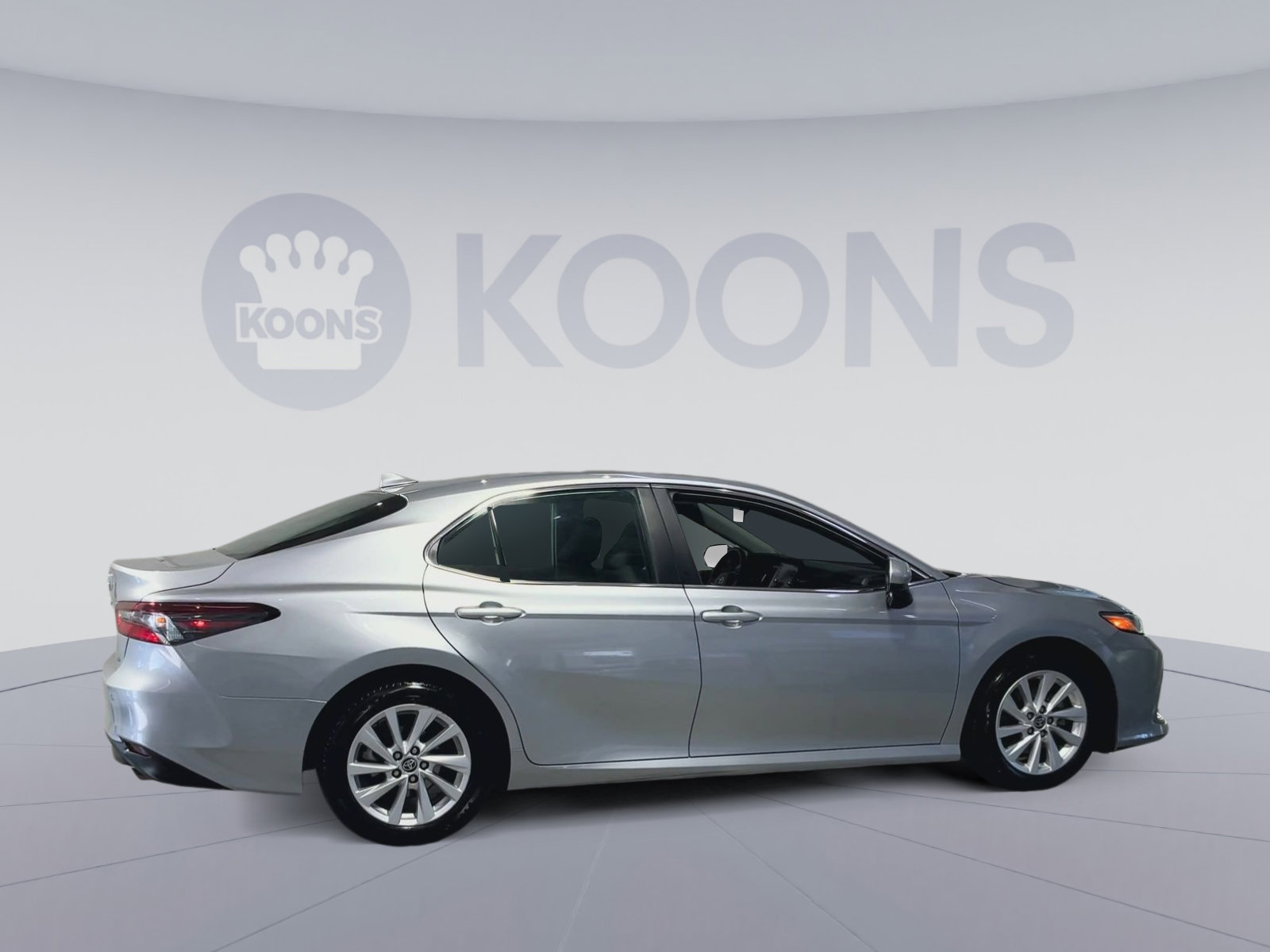 Used 2024 Toyota Camry LE FWD image 12