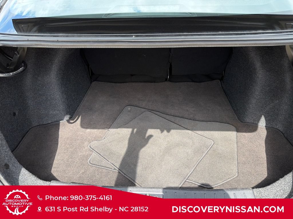 Certified 2025 Nissan Versa SV FWD image 34