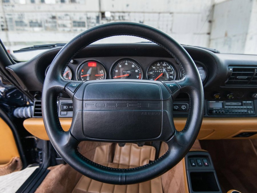Used 1992 Porsche 911 Turbo image 20