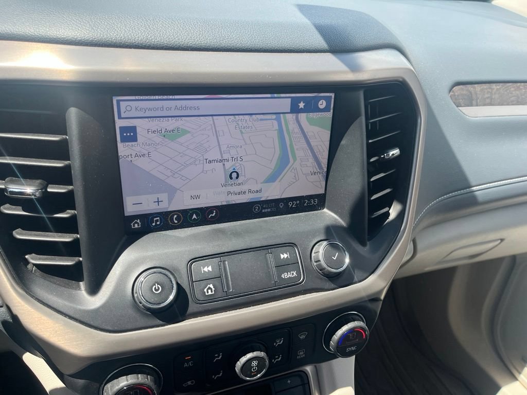 Certified 2021 GMC Acadia Denali w/ Denali Technology Package FWD image 12