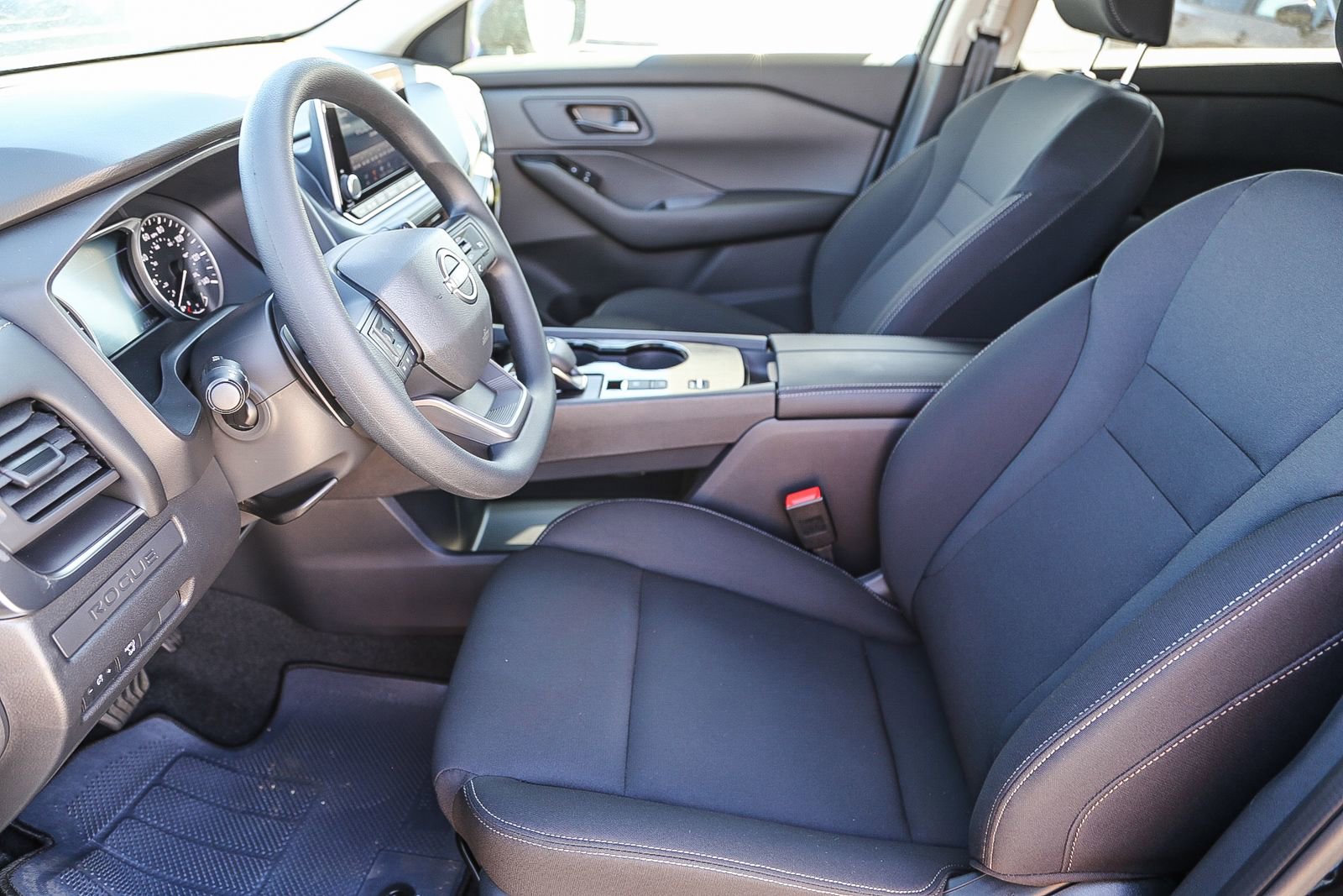 New 2026 Nissan Rogue S image 19