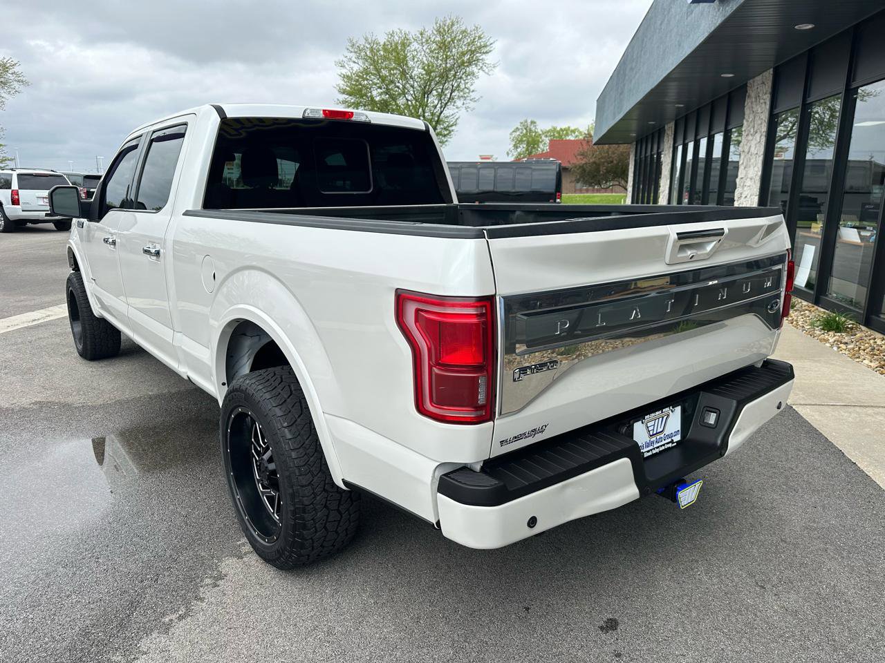 Used 2016 Ford F150 Platinum w/ Technology Package AWD/4WD image 5