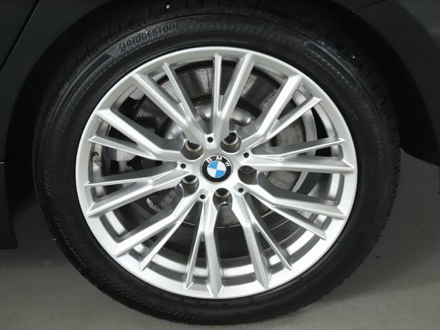 Used 2023 BMW 330i xDrive Sedan w/ Premium Package AWD/4WD image 40