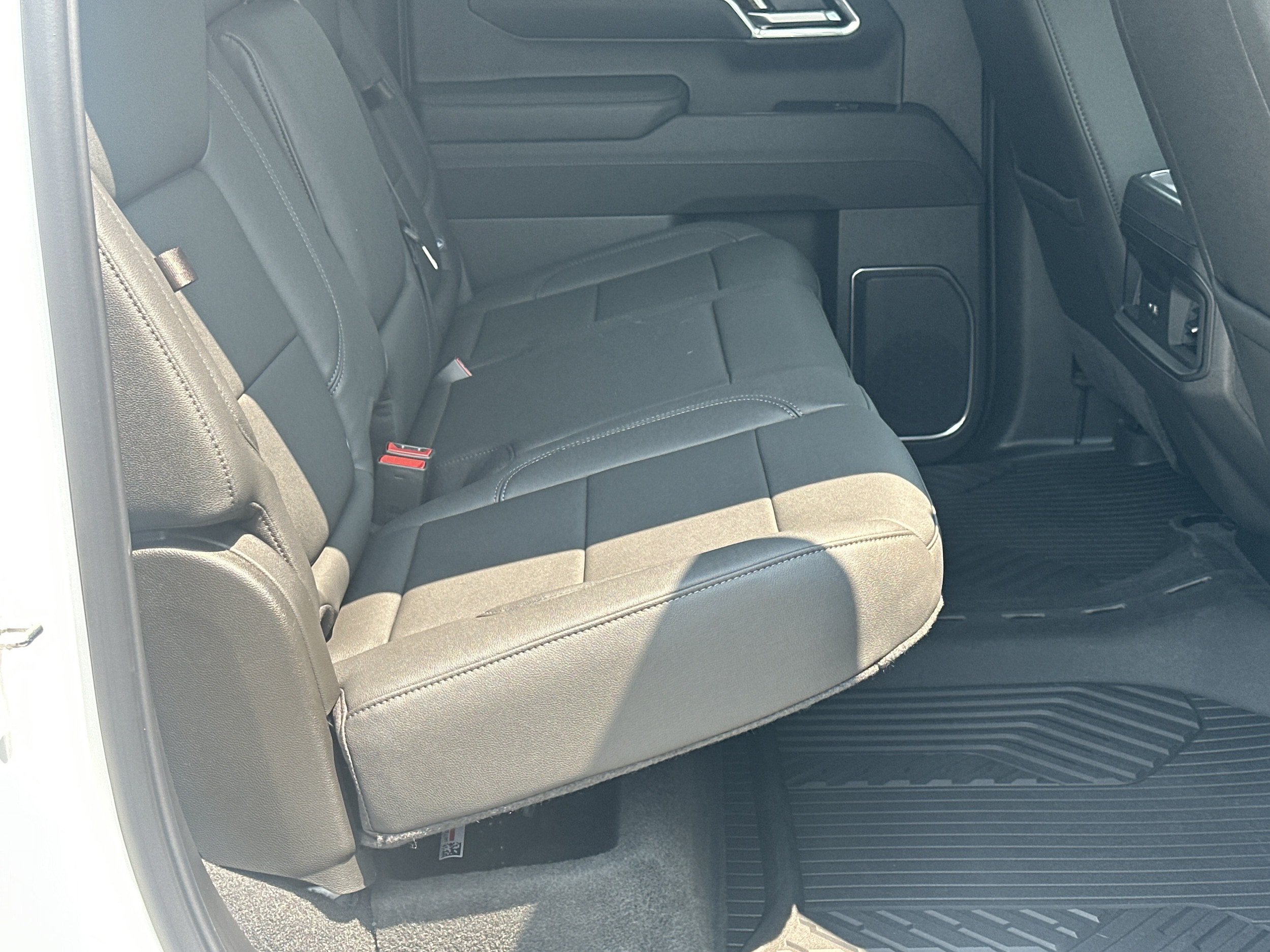 New 2026 Chevrolet Silverado 1500 LT Trail Boss w/ Convenience Package II AWD/4WD image 15