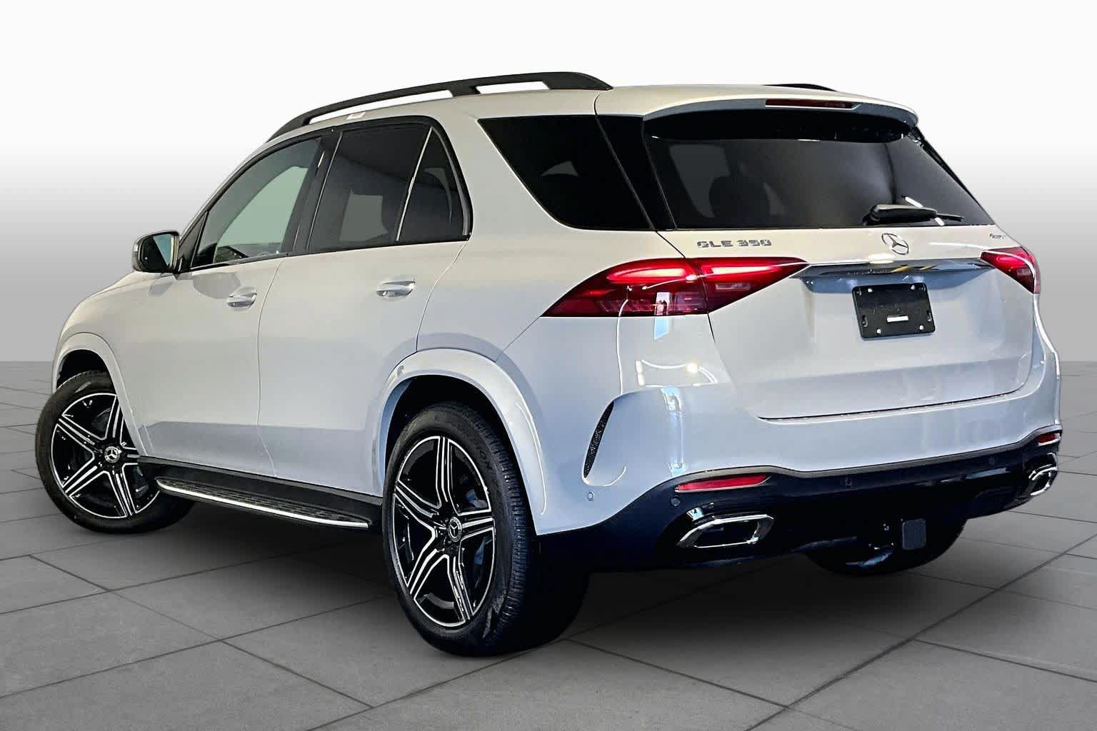 New 2026 Mercedes-Benz GLE 350 4MATIC image 3