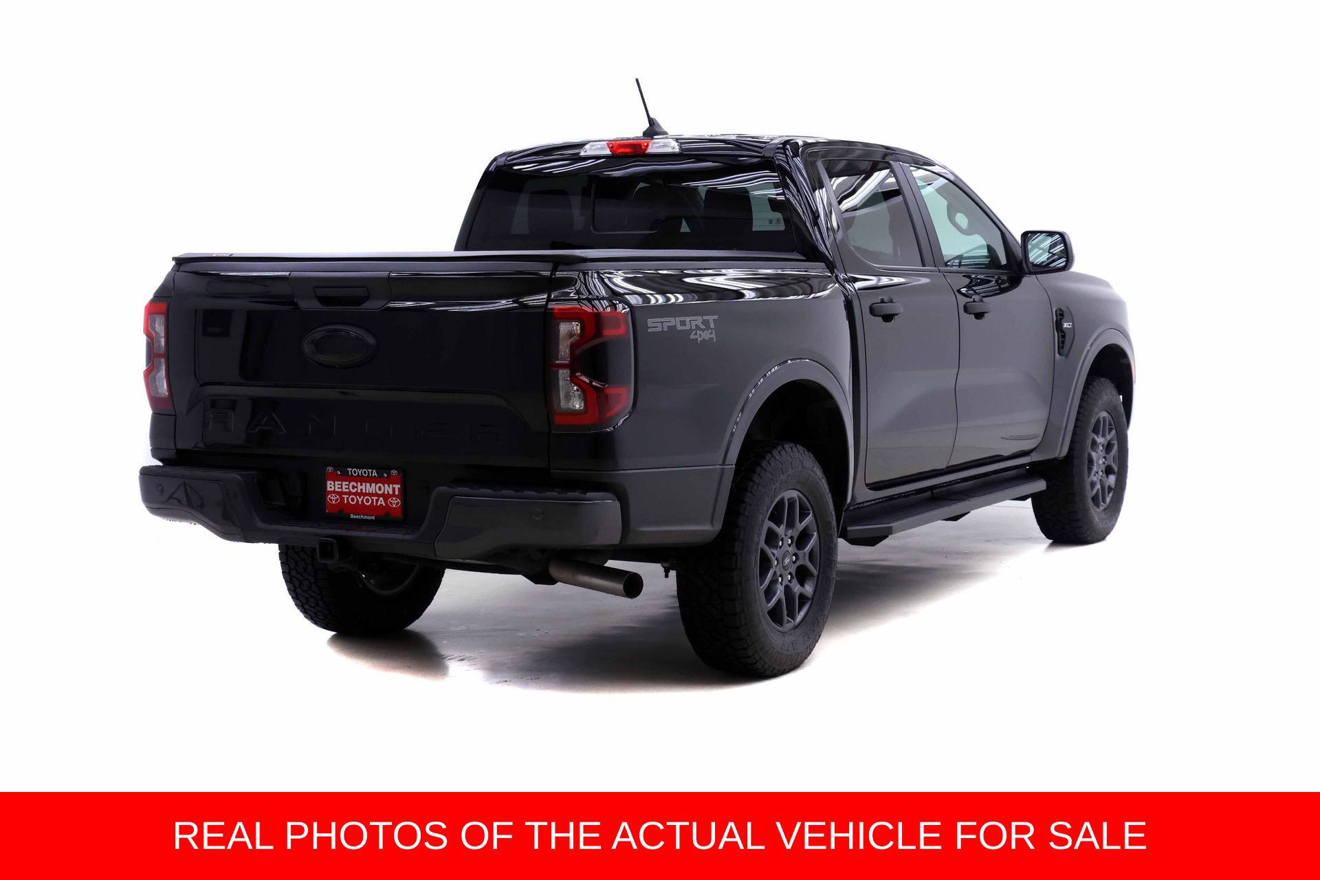Used 2024 Ford Ranger XLT w/ Trailer Tow Package AWD/4WD image 2