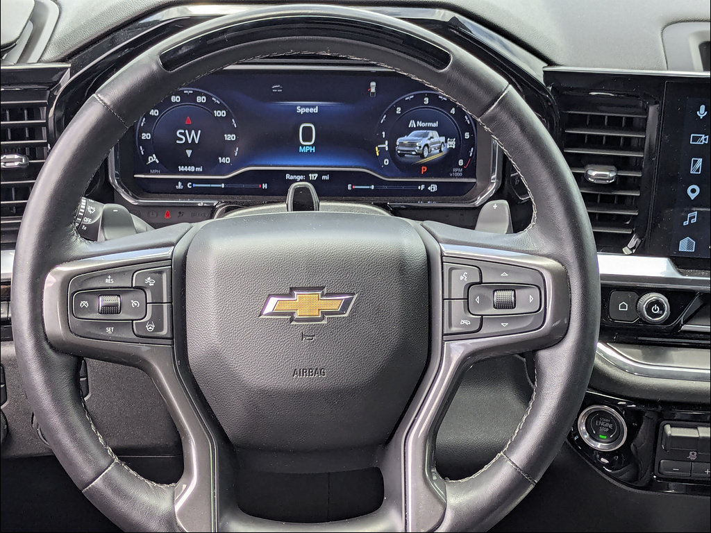 Used 2025 Chevrolet Silverado 1500 High Country AWD/4WD image 19