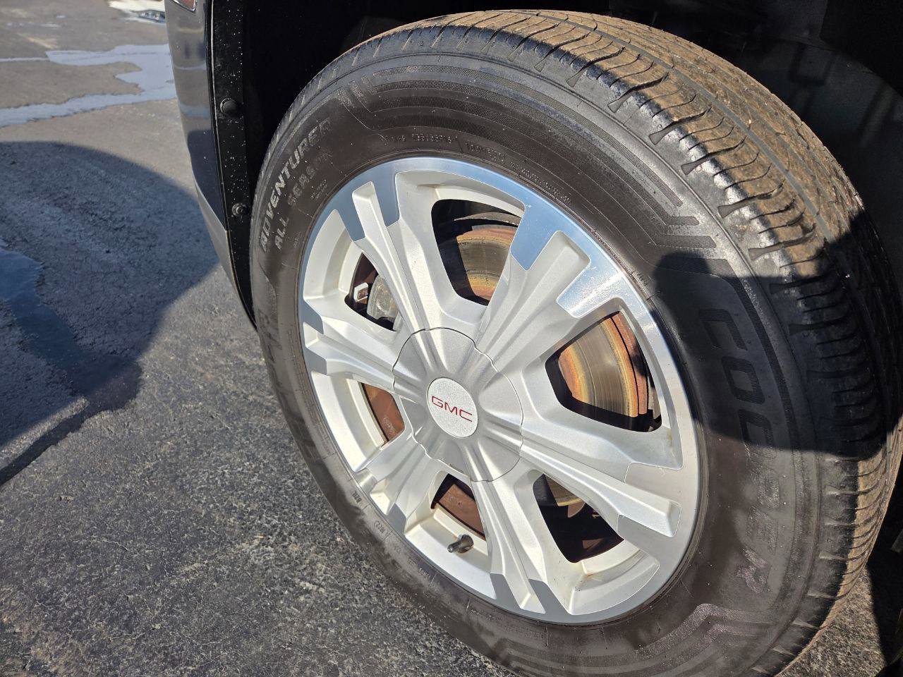 Used 2017 GMC Terrain SLT w/ Open Road Package image 8