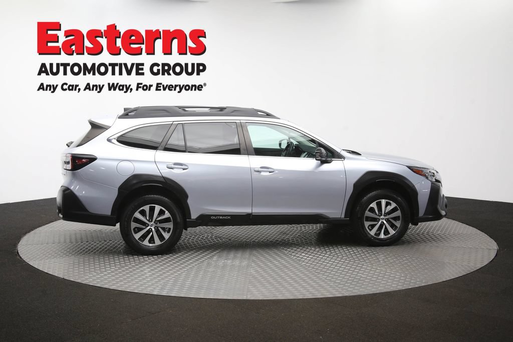 Used 2023 Subaru Outback Premium AWD/4WD image 44