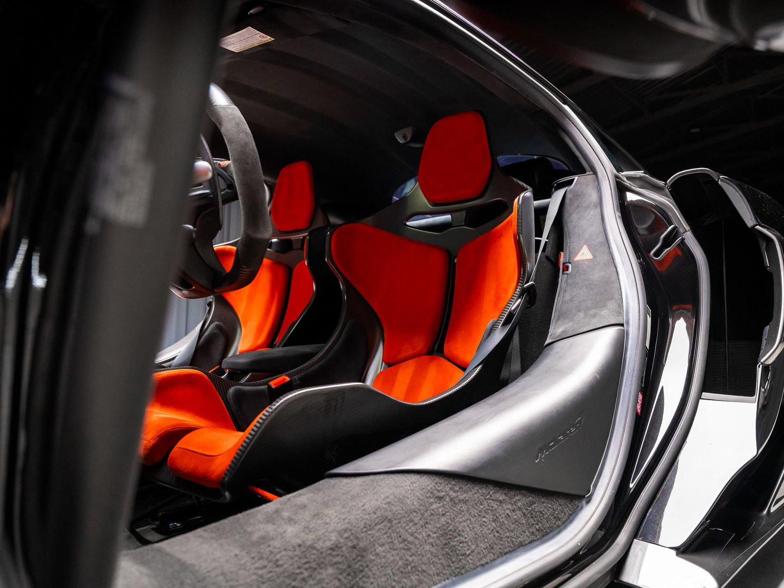 Used 2019 McLaren 600LT RWD image 48