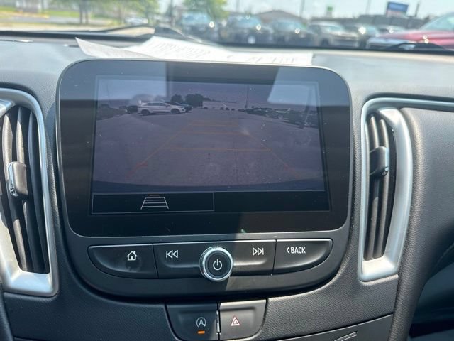 Used 2022 Chevrolet Malibu LT w/ Leather Package FWD image 26