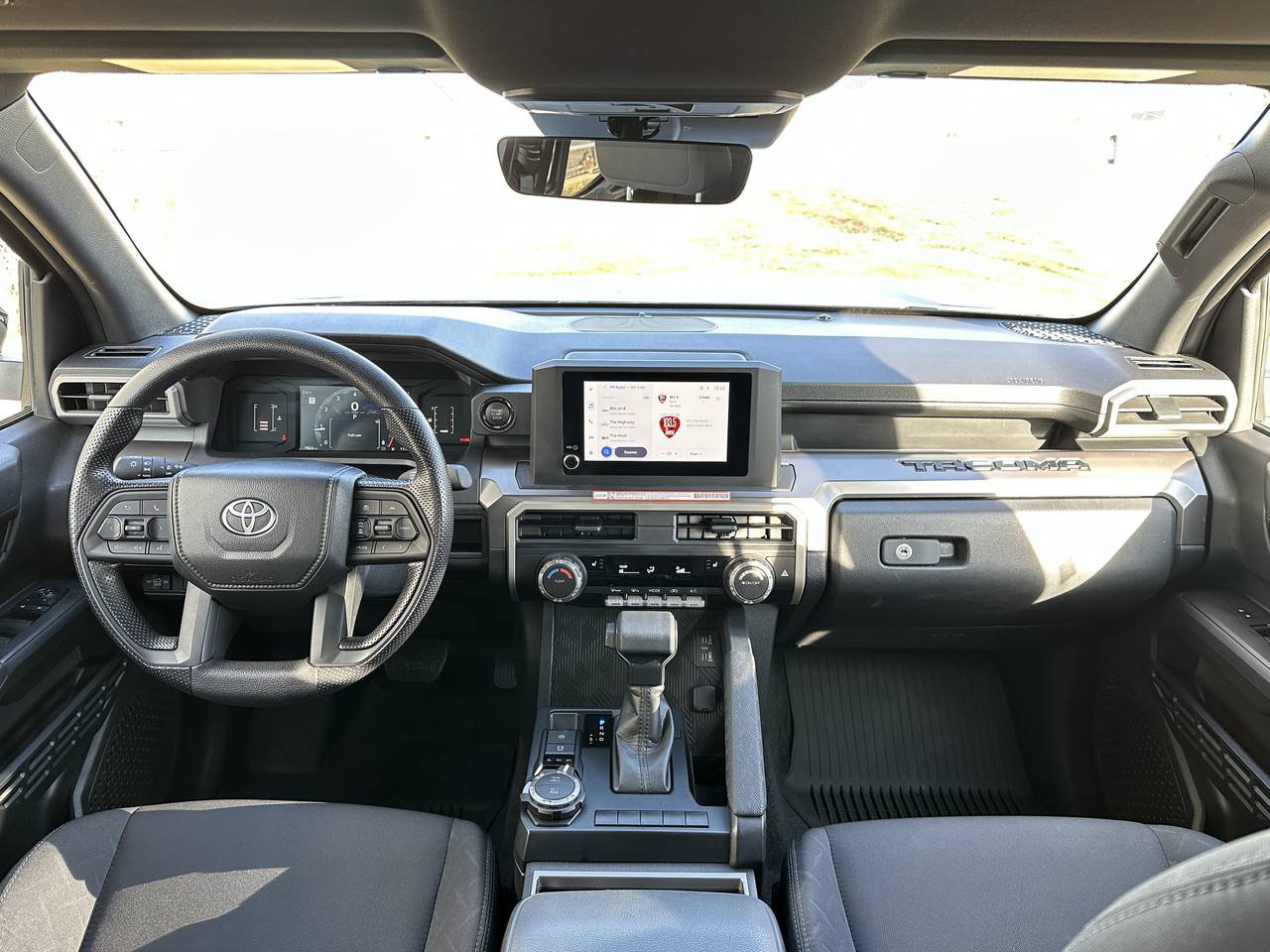Used 2025 Toyota Tacoma SR5 AWD/4WD image 29