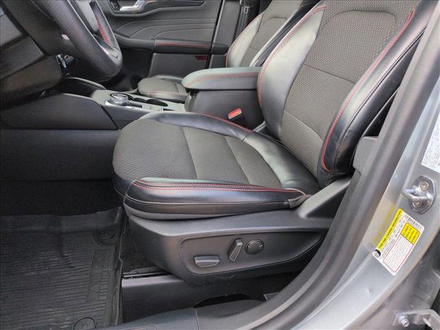 Certified 2024 Ford Escape ST-Line w/ Tech Pack #1 image 16