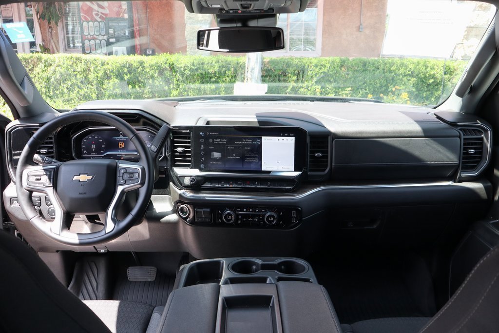 Used 2025 Chevrolet Silverado 1500 LT w/ Texas Edition Plus image 28