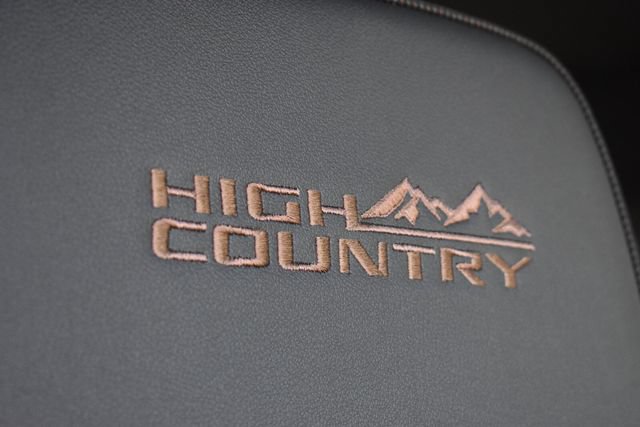 New 2026 Chevrolet Silverado 1500 High Country w/ High Country Premium Package AWD/4WD image 17