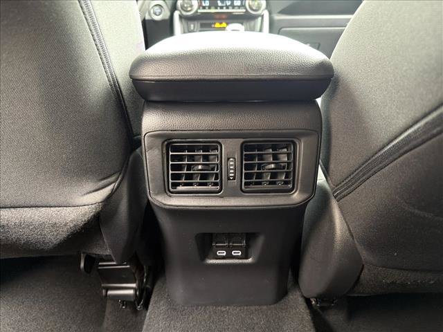Used 2024 Toyota RAV4 XLE AWD/4WD image 23