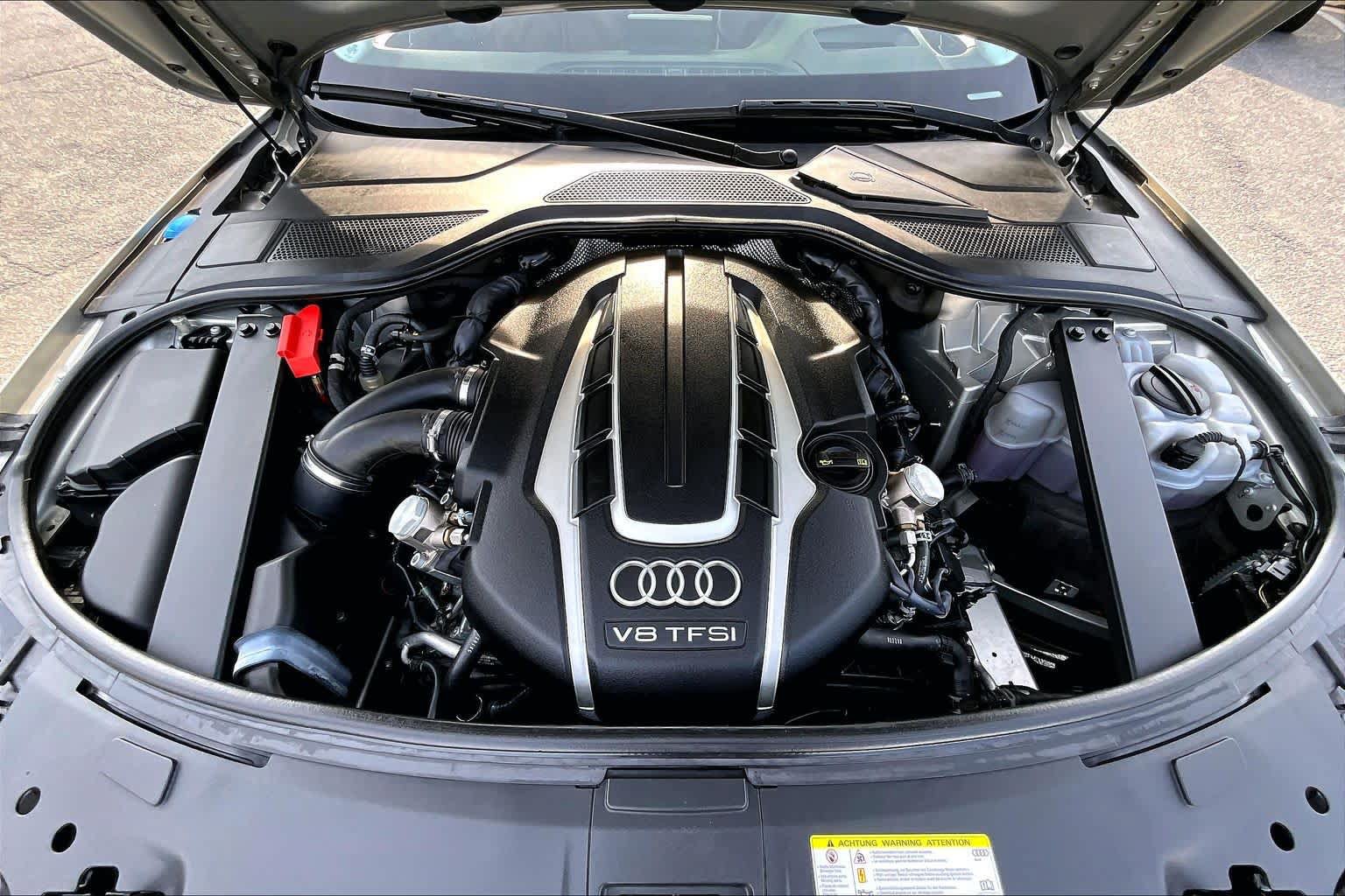 Used 2017 Audi A8 L 4.0T w/ Rear Seat Comfort Package AWD/4WD image 32