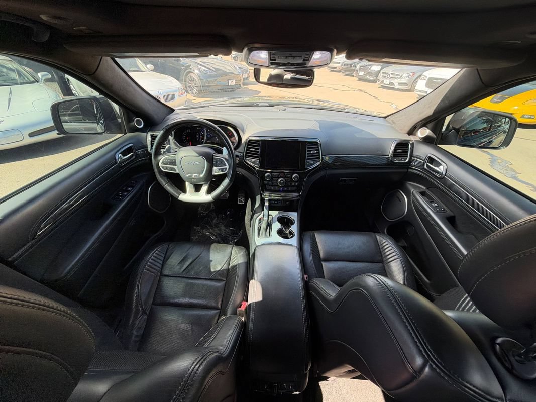 Used 2019 Jeep Grand Cherokee SRT AWD/4WD image 11