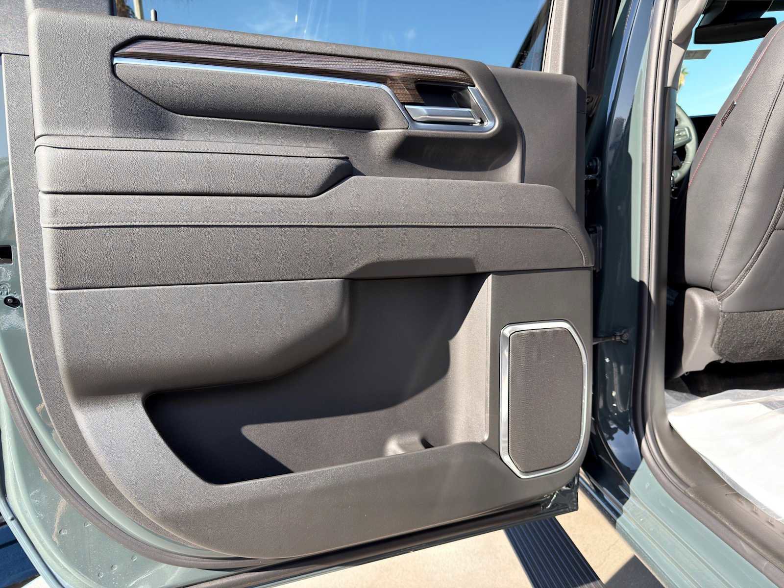 New 2026 Chevrolet Silverado 2500 LT w/ Trail Boss Package image 21