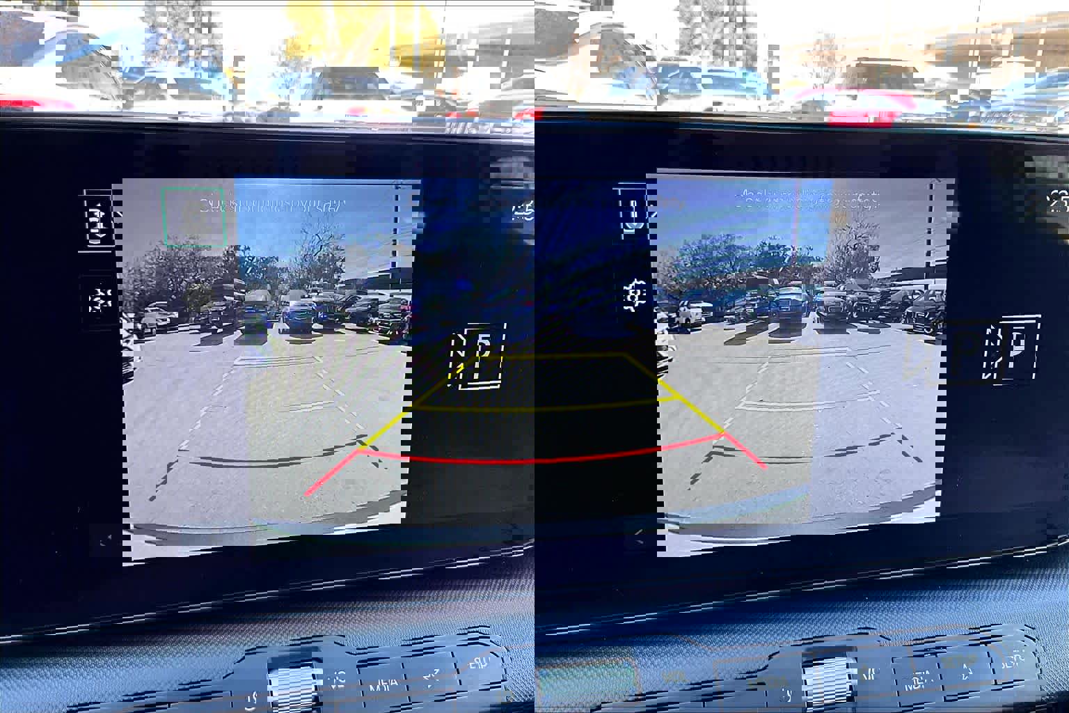 Used 2025 Kia K4 LXS image 27