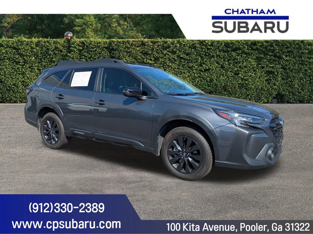 Used 2025 Subaru Outback Onyx Edition image 1