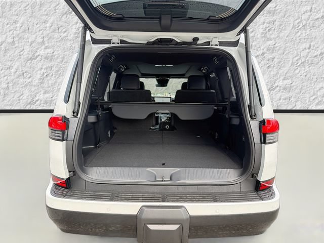 New 2026 Lexus GX 550 w/ Cold Area Package AWD/4WD image 12