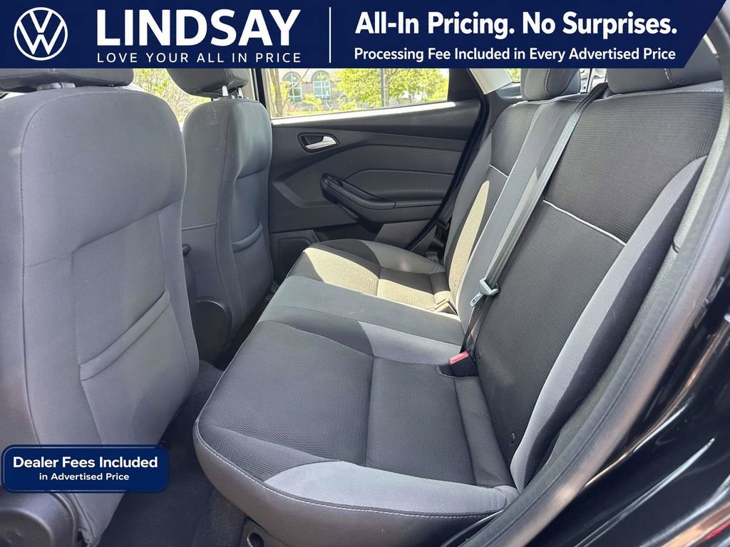 Used 2014 Ford Focus SE FWD image 14