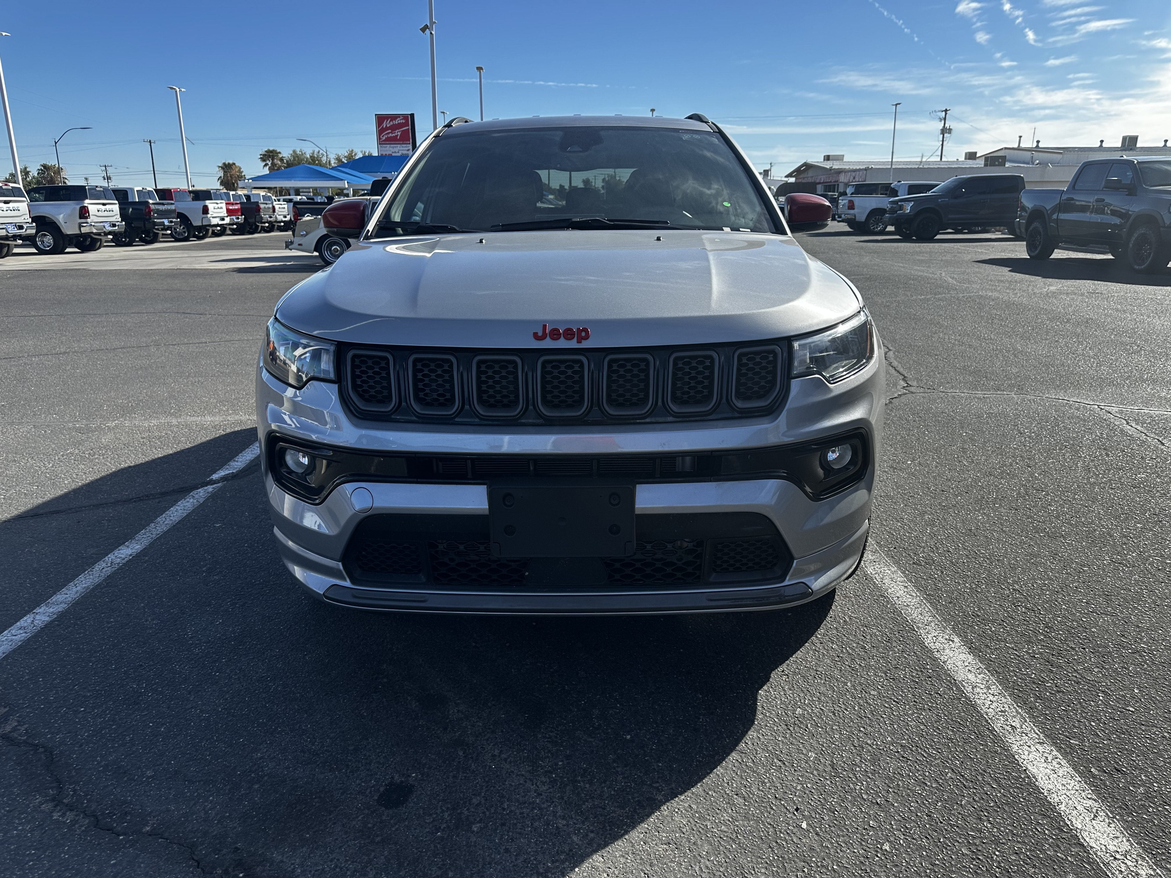 Used 2023 Jeep Compass Limited AWD/4WD image 9