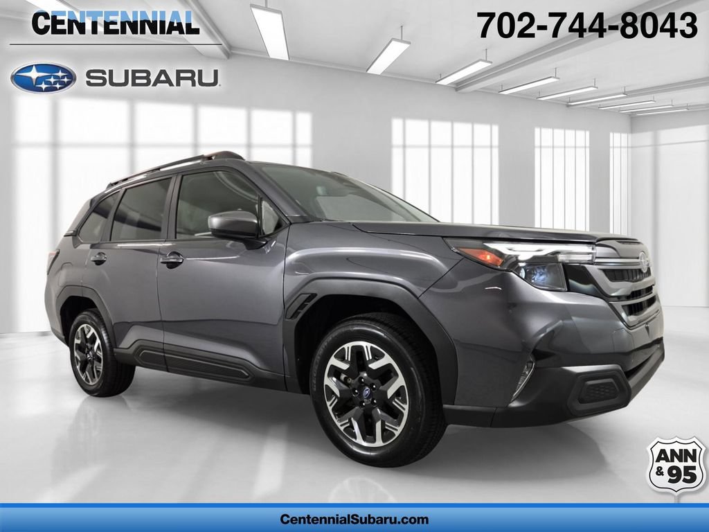 Used 2025 Subaru Forester Premium AWD/4WD image 1