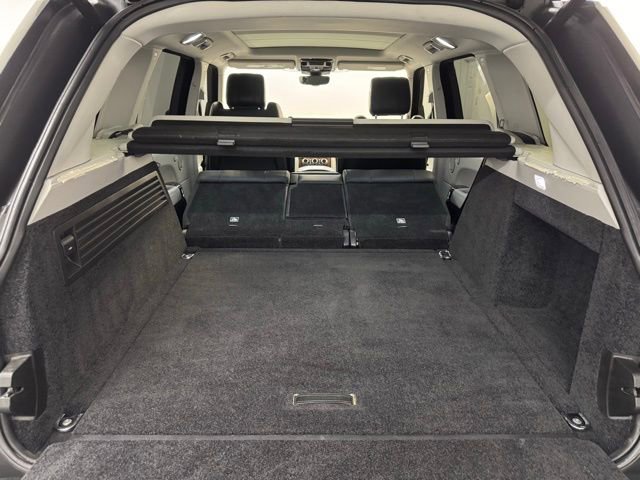 Used 2017 Land Rover Range Rover HSE image 39