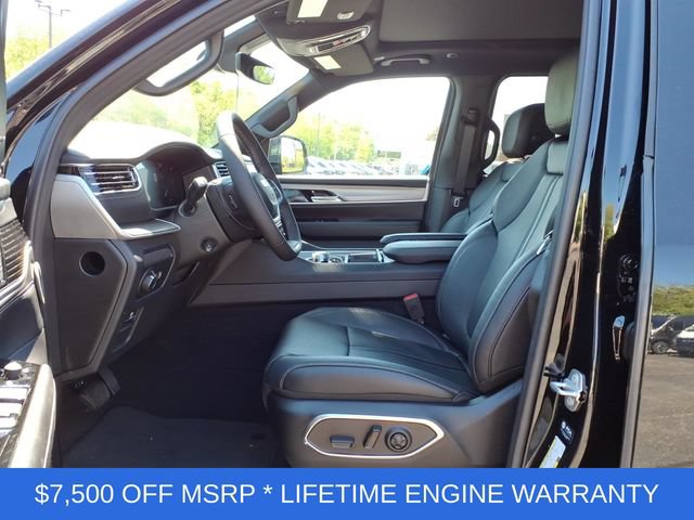 New 2026 Jeep Grand Wagoneer Limited AWD/4WD image 13