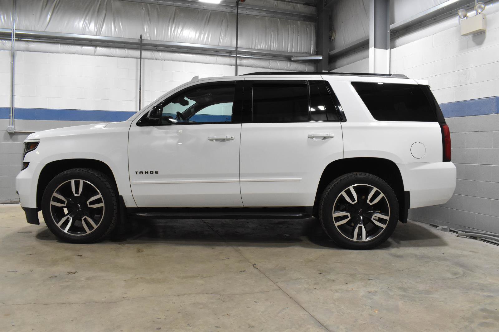 Used 2020 Chevrolet Tahoe Premier w/ RST 6.2L Performance Edition image 24