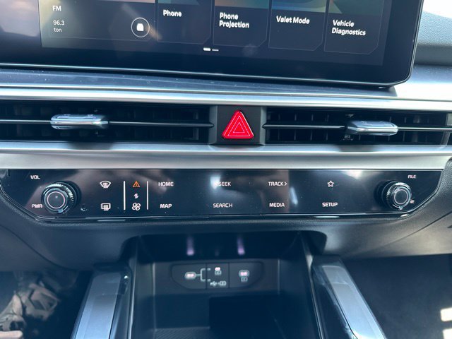 New 2026 Kia Sorento LX FWD image 36