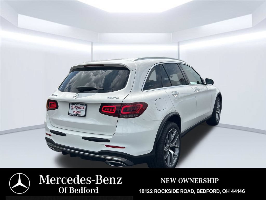 Used 2022 Mercedes-Benz GLC 300 4MATIC image 4