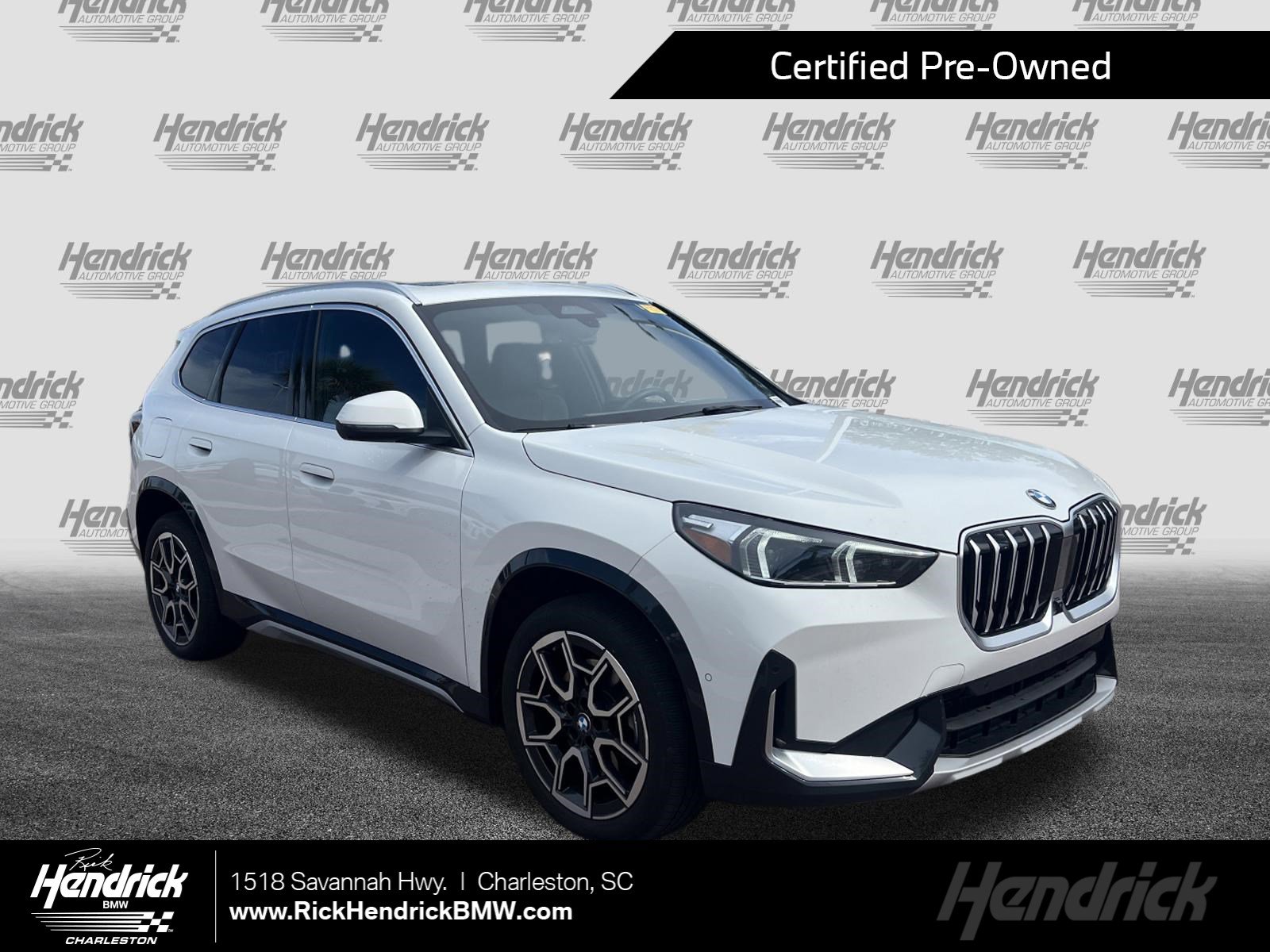 Certified 2025 BMW X1 xDrive28i AWD/4WD image 1