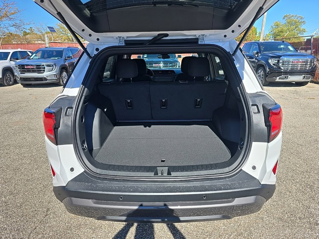 New 2027 GMC Terrain Elevation FWD image 13