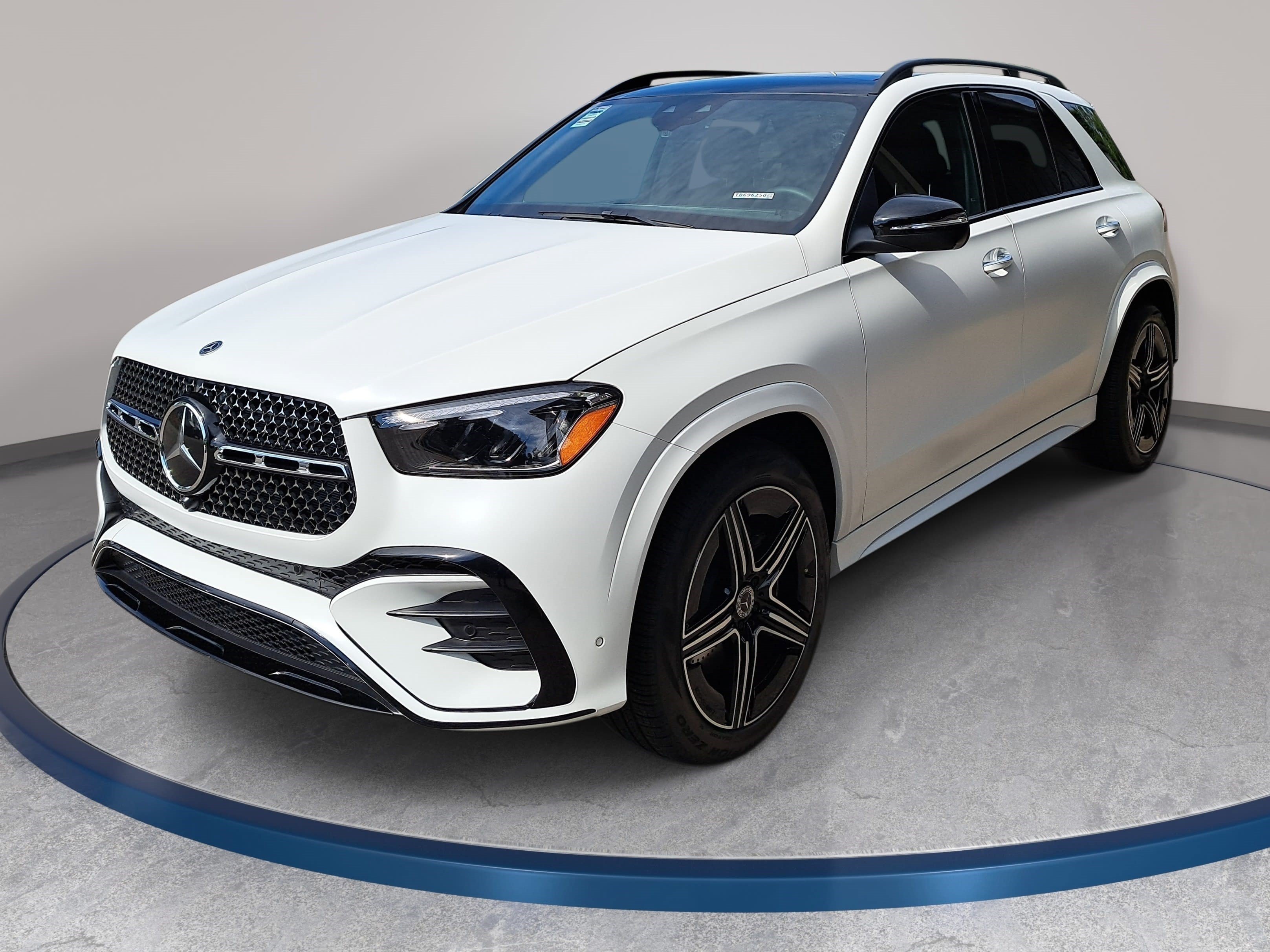 New 2026 Mercedes-Benz GLE 450 4MATIC image 1