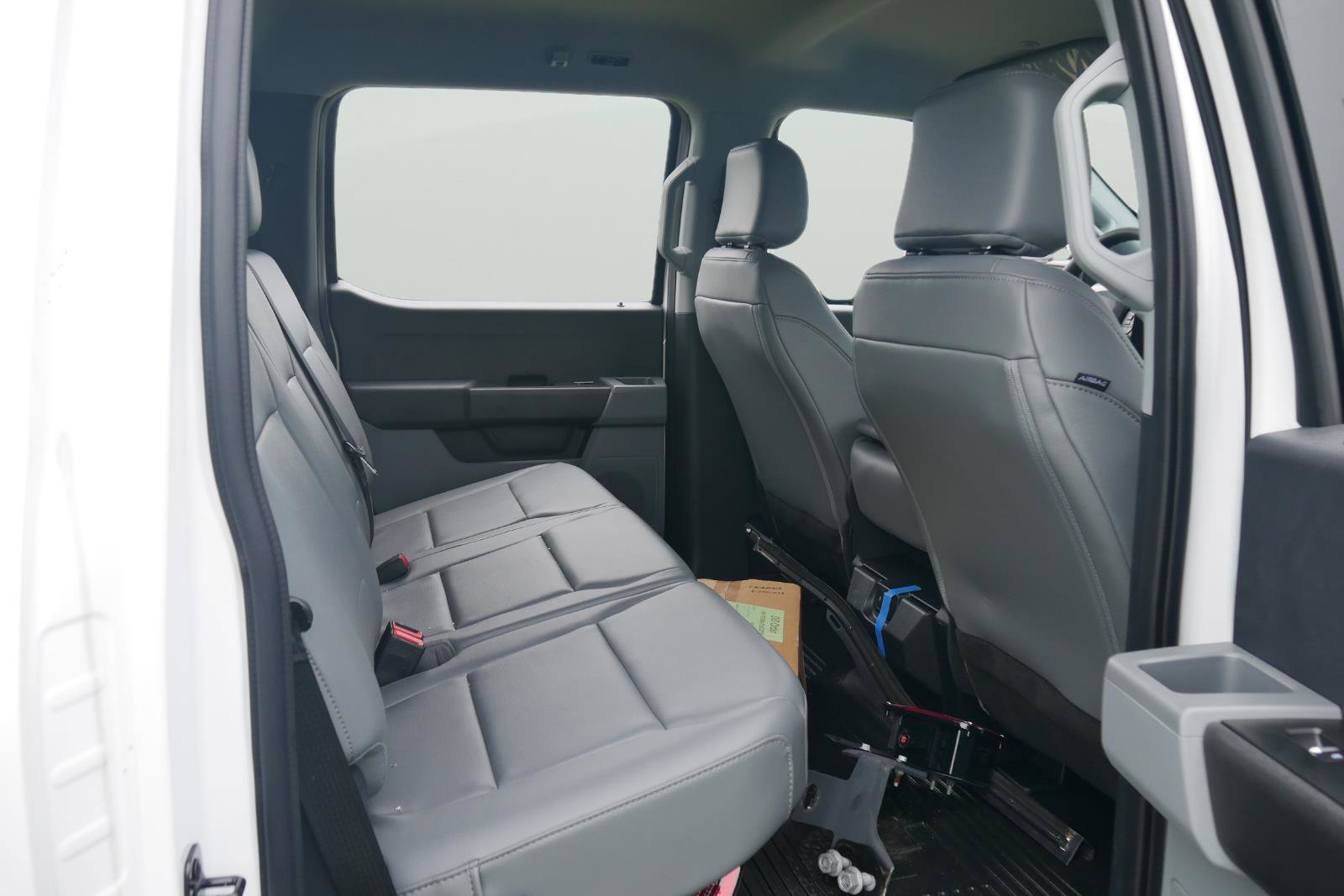 New 2025 Ford F250 XL w/ XL Chrome Package image 62