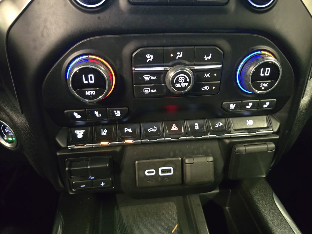 Used 2022 Chevrolet Silverado 2500 LTZ w/ LTZ Premium Package image 17