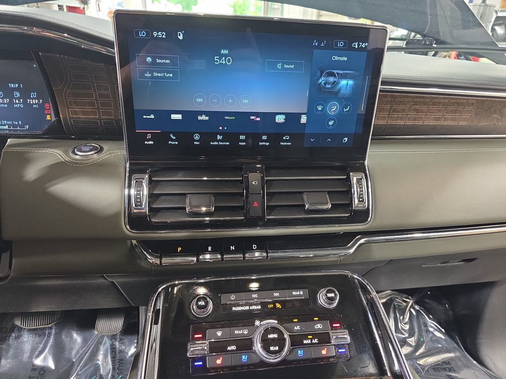 Used 2022 Lincoln Navigator Black Label AWD/4WD image 20