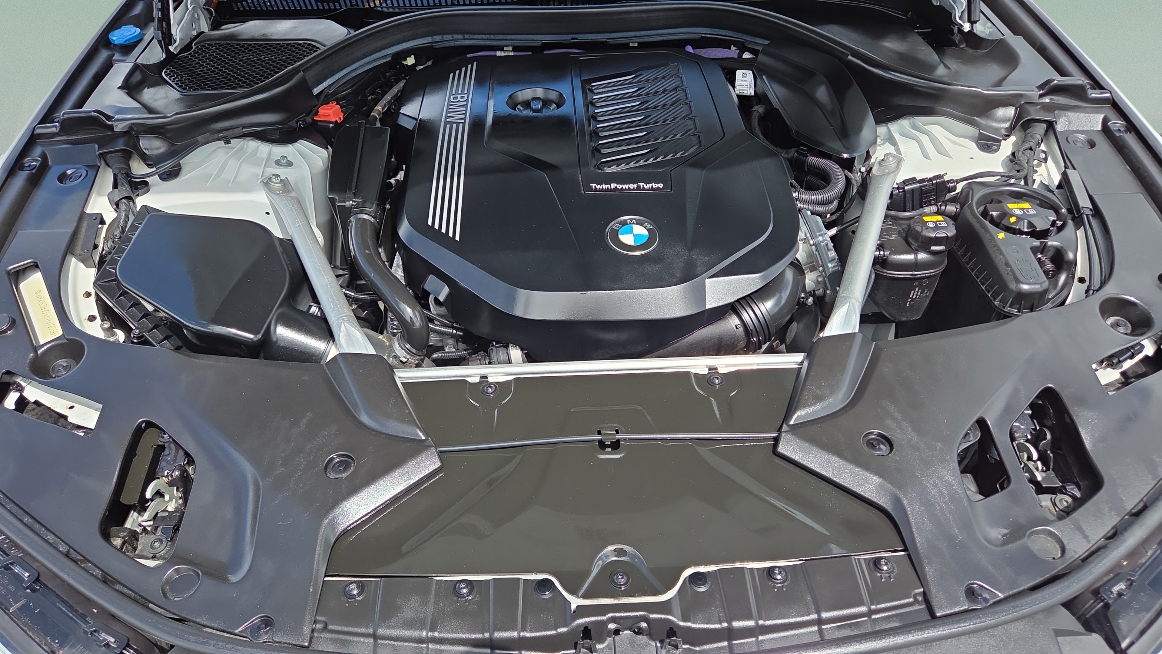 Used 2021 BMW 540i w/ Convenience Package RWD image 19