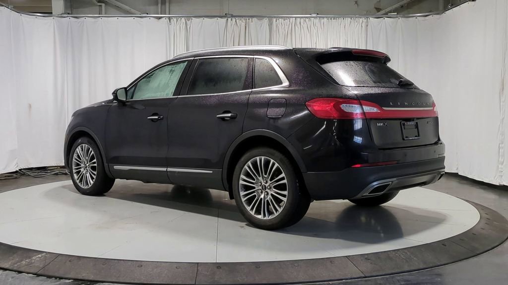 Used 2017 Lincoln MKX Reserve w/ Lincoln MKX Climate Package image 8