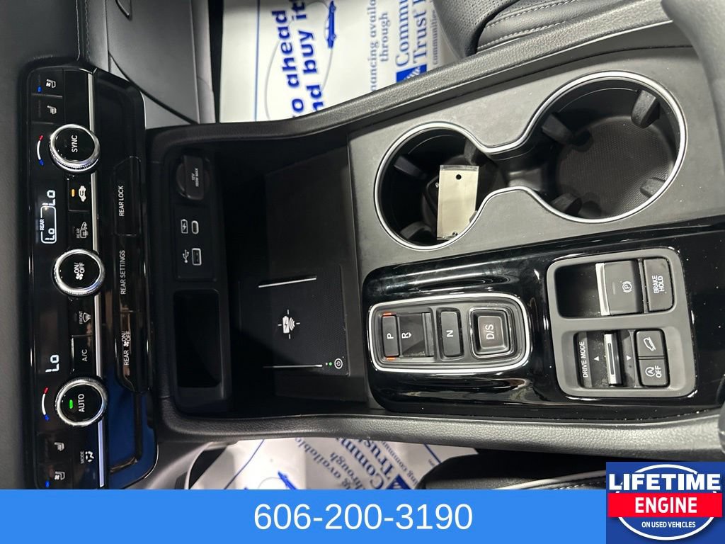 Used 2024 Honda Pilot Elite image 23