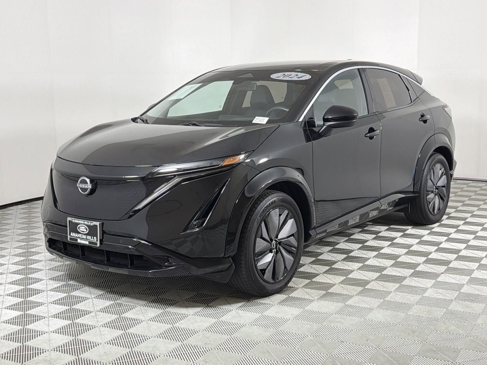 Used 2024 Nissan Ariya FWD image 1