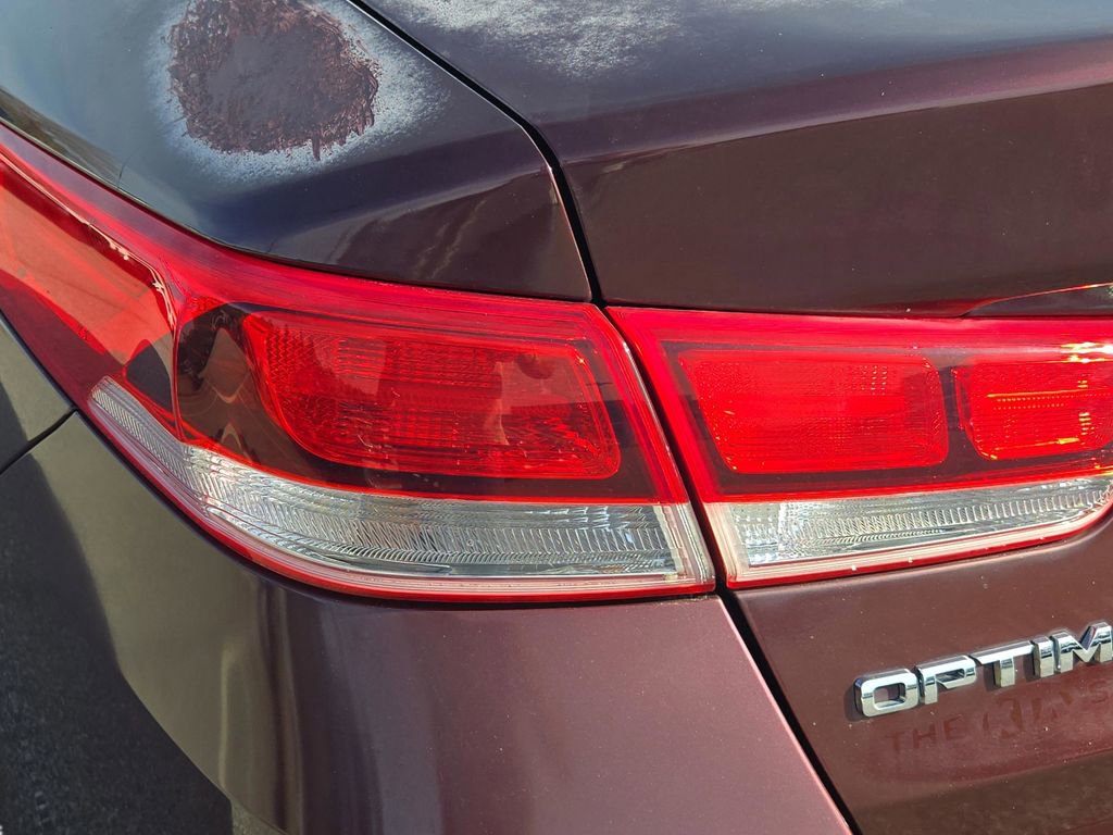 Used 2016 Kia Optima LX w/ LX Convenience Package image 13