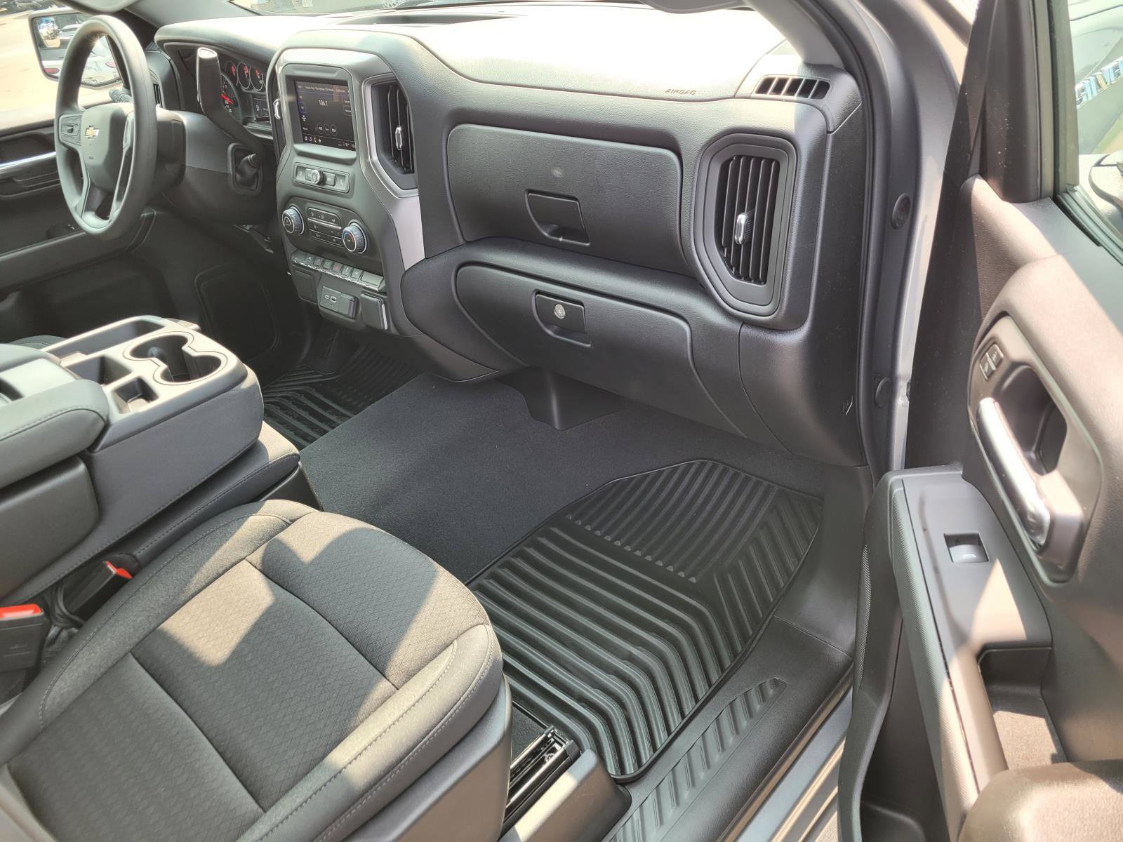 New 2026 Chevrolet Silverado 1500 Custom w/ Turbomax Blackout Package RWD image 6