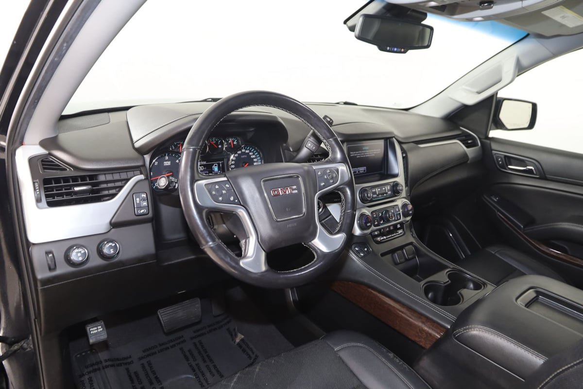 Used 2019 GMC Yukon SLT AWD/4WD image 26