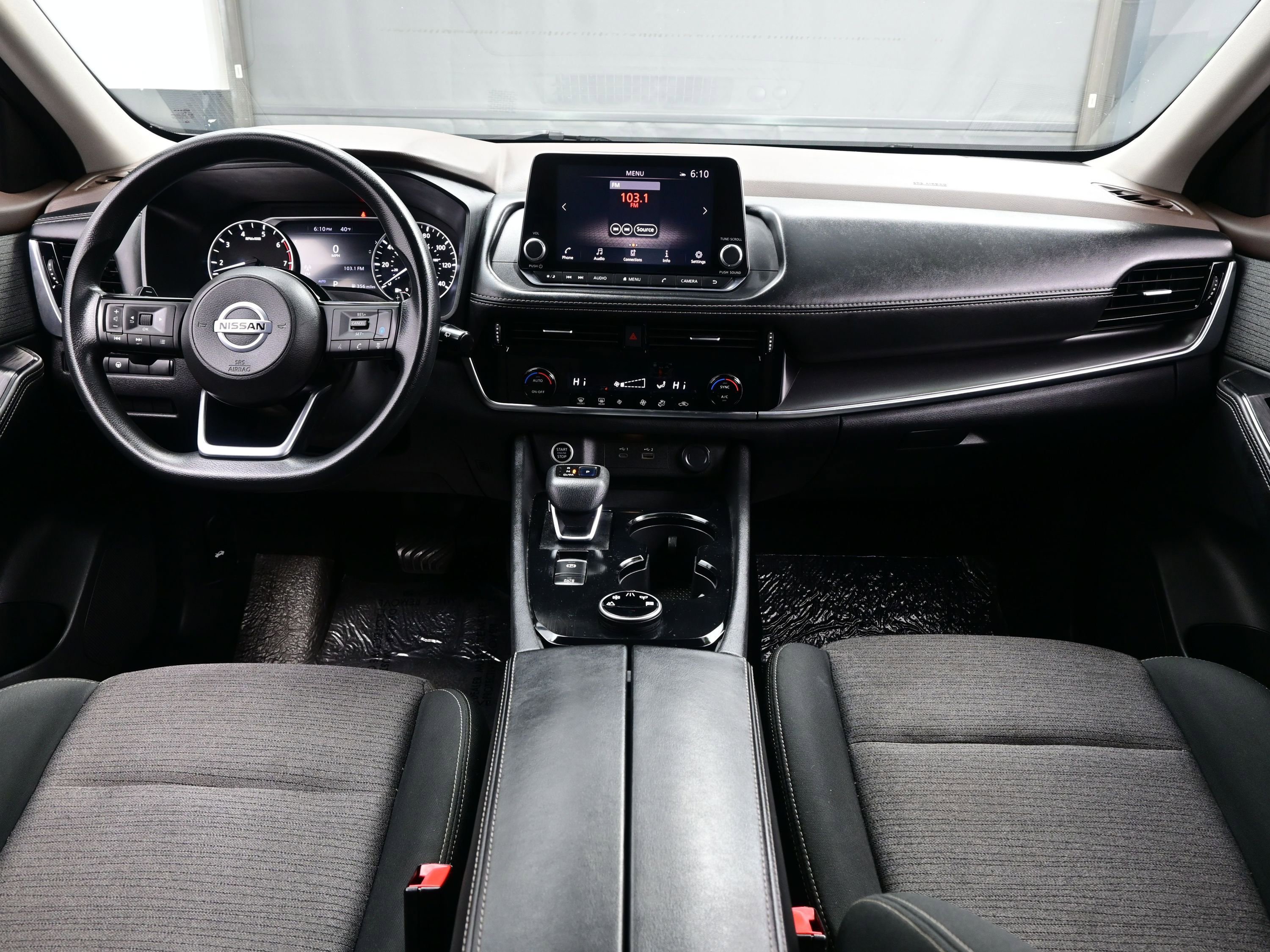 Used 2021 Nissan Rogue SV image 17