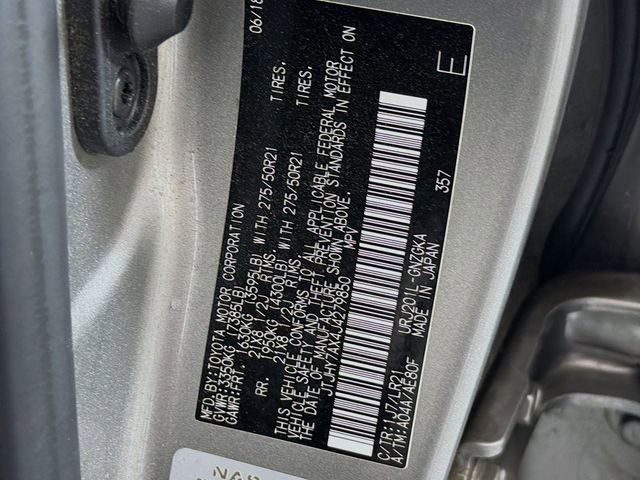 Used 2018 Lexus LX 570 4WD w/ Luxury Package image 31