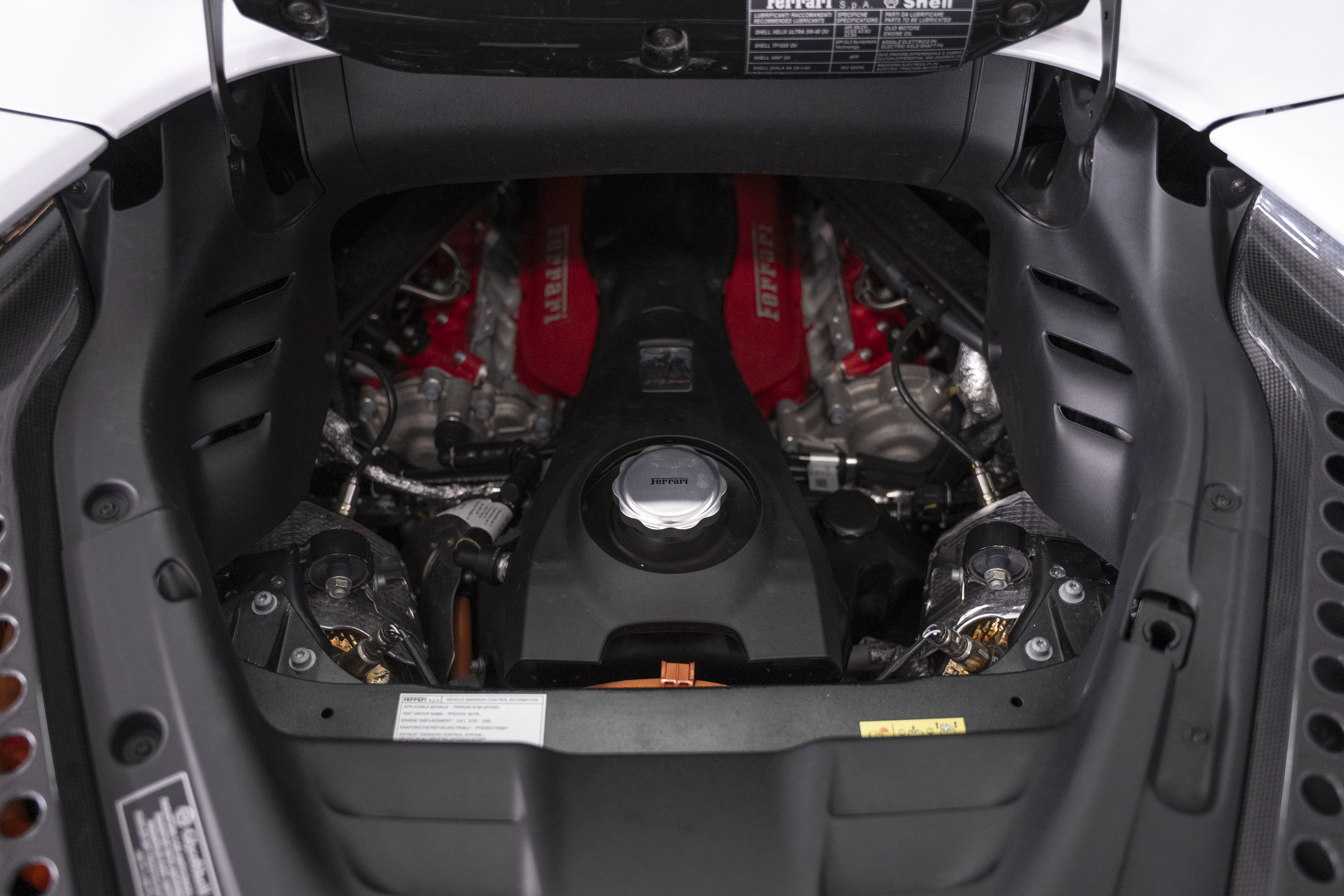 Used 2023 Ferrari SF90 Spider AWD/4WD image 59